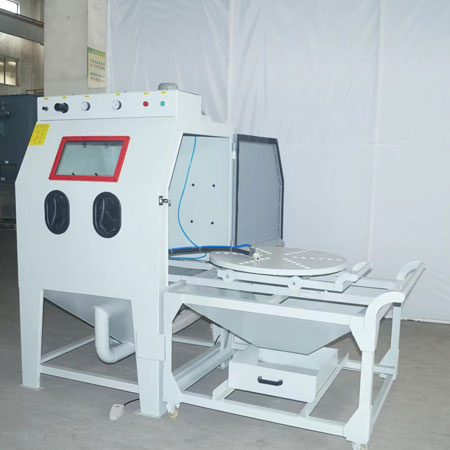 高效能與環(huán)保兼得,濕式噴砂機助力塑料行業(yè)